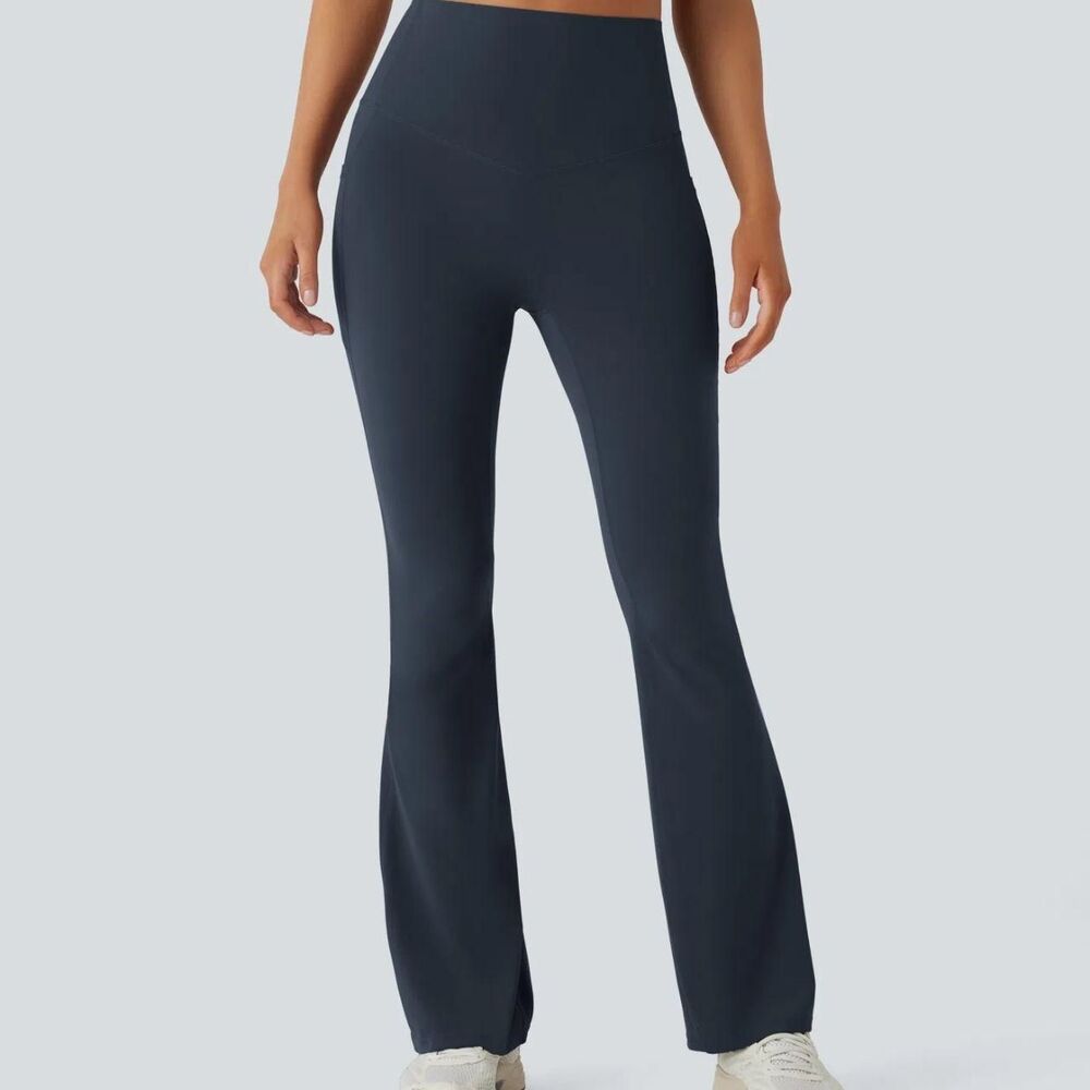 Halara Women's Blue Navy Leggings Extra Tall M Flare Leggings